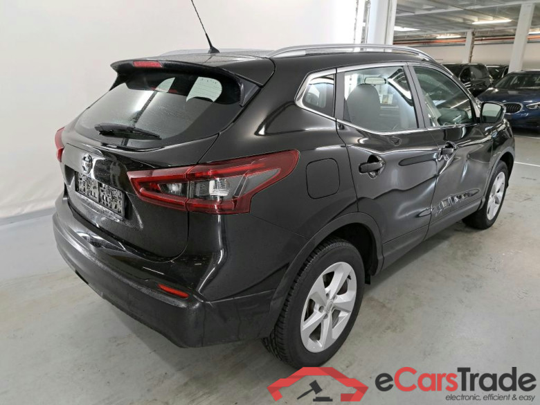 NISSAN QASHQAI - 2017 1.3 DIG-T Urban Edition #4