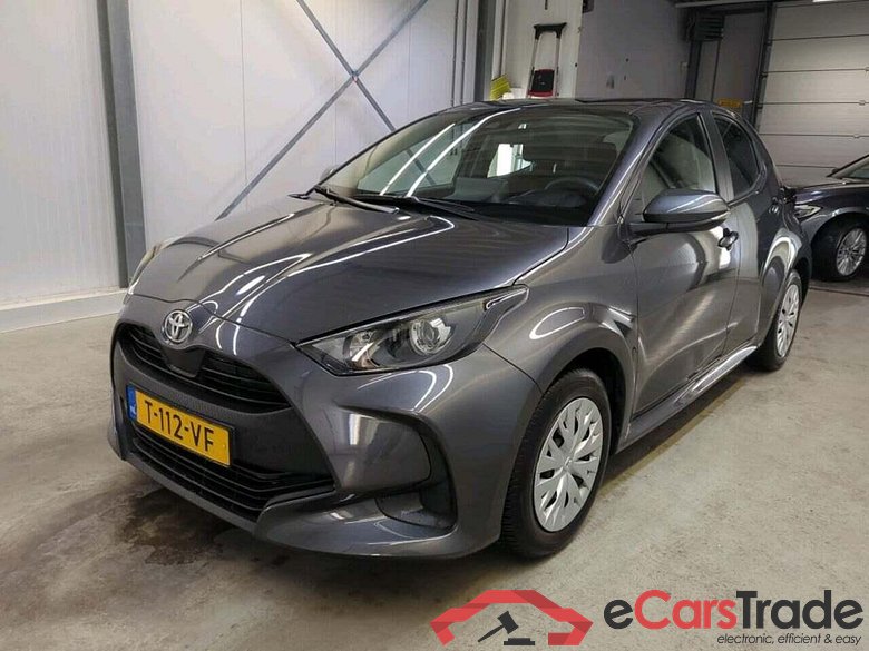 TOYOTA Yaris 1.5 VVT-i Active