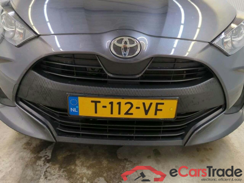 TOYOTA Yaris 1.5 VVT-i Active #4