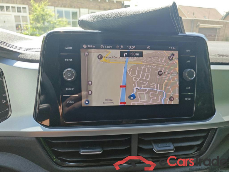 VOLKSWAGEN T-Roc 81 kW #2