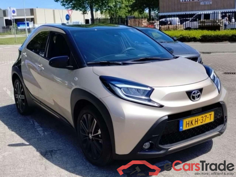 TOYOTA Aygo X 1.0 VVT-i S-CVT Premium #2