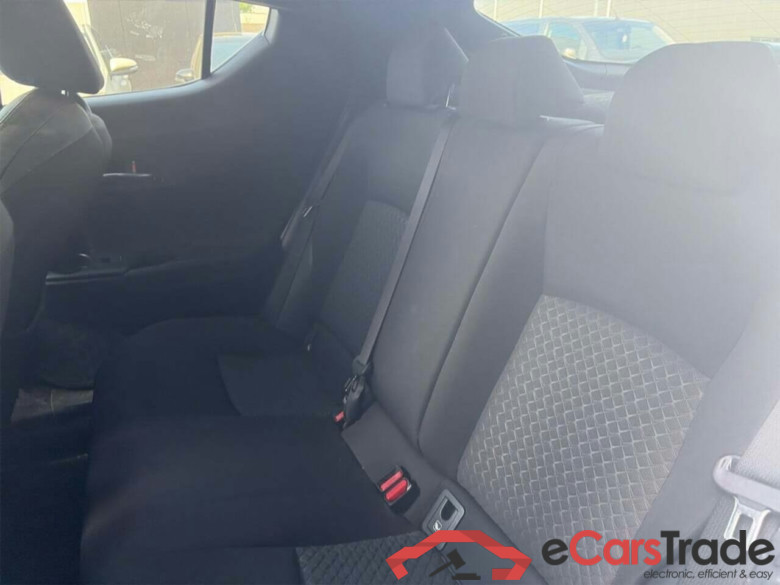 TOYOTA C-HR 1.8 Hybrid Business Plus #5