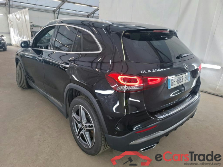 MERCEDES-BENZ GLA / 2020 / 5P / SUV 1.3 GLA 250 e AMG LINE DCT #2