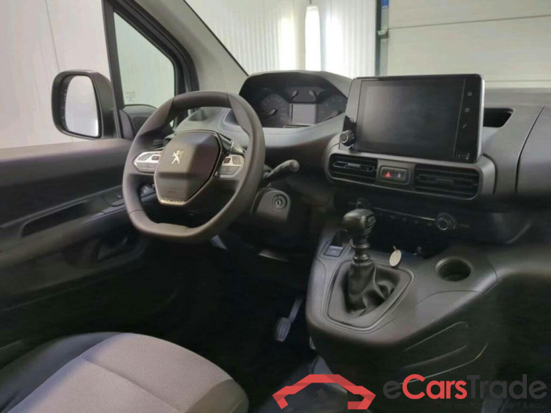 PEUGEOT Partner 1.2 PT. Premium #3