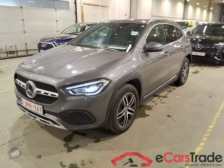 MERCEDES-BENZ CLASS GLA (H247) GLA 200 Business Solution