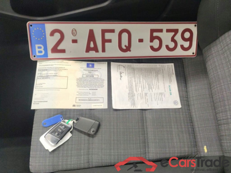 Volkswagen Passat Variant 1.6 TDI SCR DSG7 Style Business 5d #4