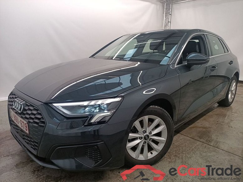 Audi A3 Sportback 1.0 30 TFSi 81kW S tronic Business Edit. 5d