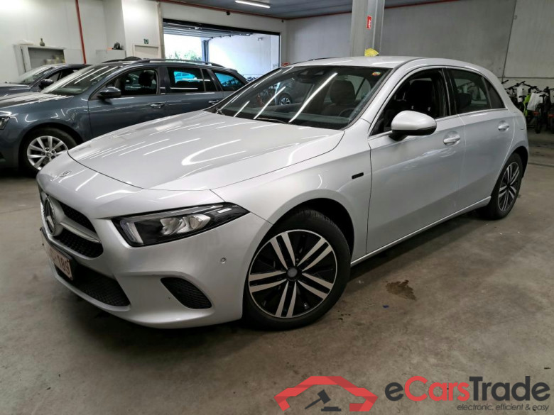 MERCEDES - MER A 250 e 218PK DCT Business Solution * HYBRID * #1