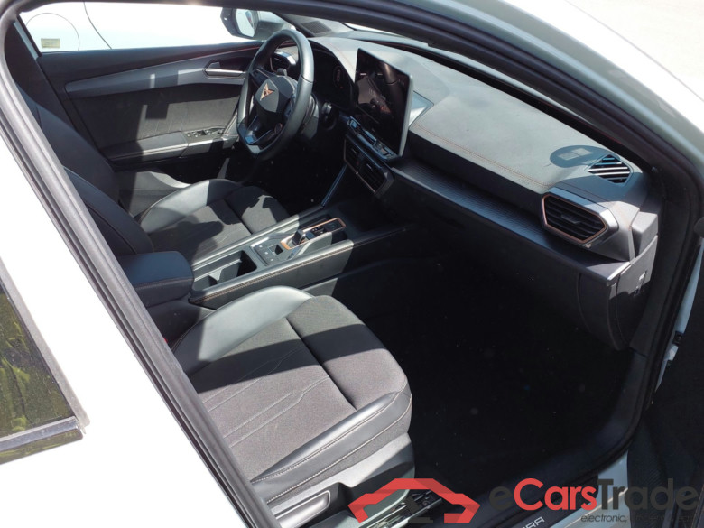 CUPRA Leon 1.5 PHEV DSG 205cv 5P AutomÃ¡tico (Winterpack) #3