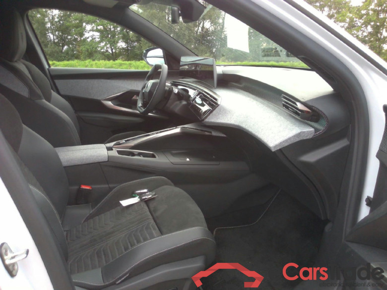 Peugeot 5008 GT Hybrid 145 ch e-DCS6 #3