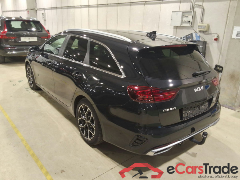KIA CEE'D SPORTSWAGON 1.5 T-GDI GT LINE DCT #2
