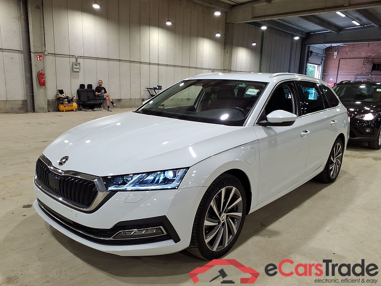 SKODA OCTAVIA COMBI 1.4 TSI PHEV 150KW DSG CLEVER+