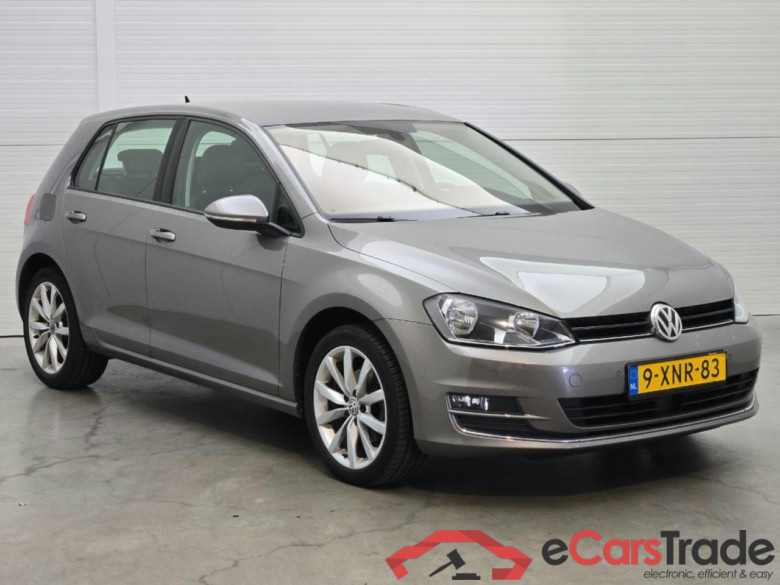 VOLKSWAGEN GOLF 1.6 TDI Highline #2