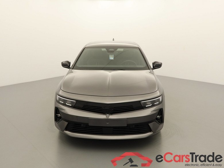 Opel Astra Sports Tourer GS 1.2 Hybrid Electric/Gasoline 137hp #3