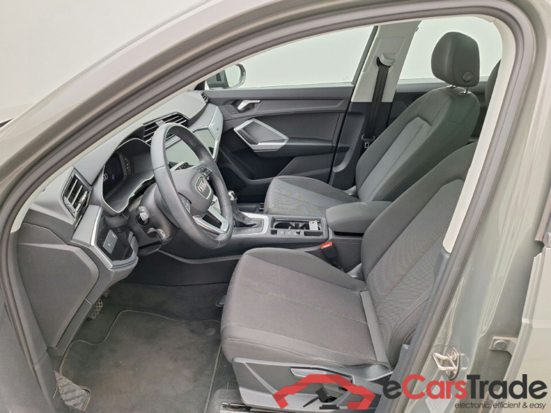 Audi, Q3 '18, Audi Q3 35 TDI S Tronic Business Edition 5d #3