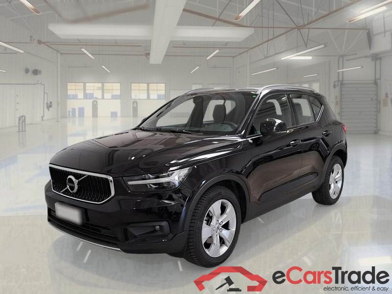 VOLVO XC40 / 2017 / 5P / SUV T3 AUTOMATICO MOMENTUM PRO
