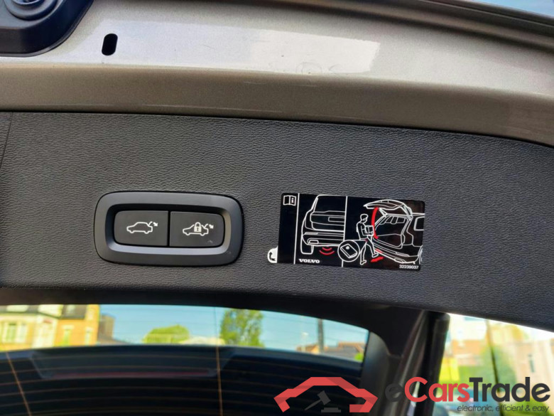 VOLVO XC40 1.5 T4 PHEV Inscription Expression #5