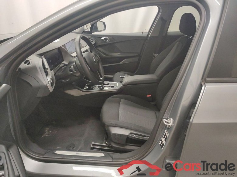 BMW 1 Reeks Hatch 118iA (100 kW) 5d #3