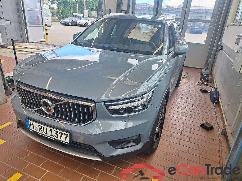 Volvo XC40 (2017->) DE - SUV5 B4 2WD EU6d, Inscription, 2020 - 2022 #1