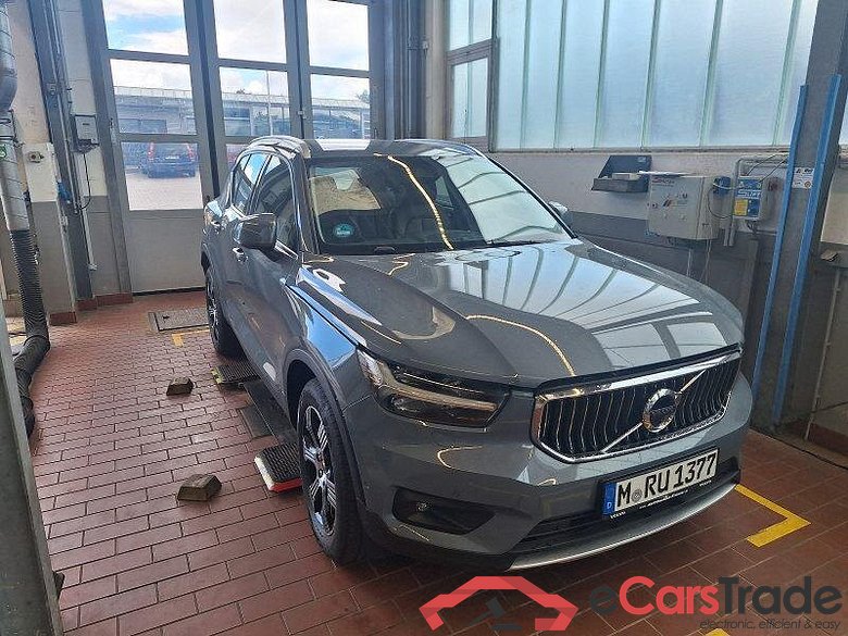 Volvo XC40 (2017->) DE - SUV5 B4 2WD EU6d, Inscription, 2020 - 2022 #2