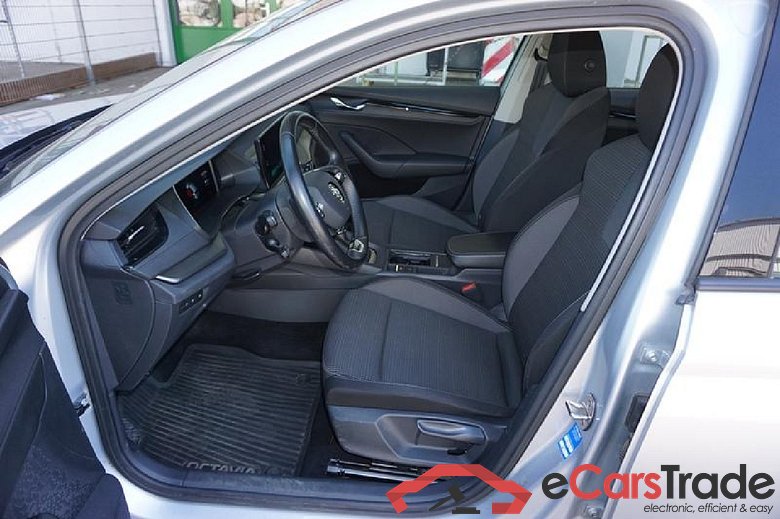 Octavia Combi Ambition 2.0 TDI 110KW MT6 E6d #4