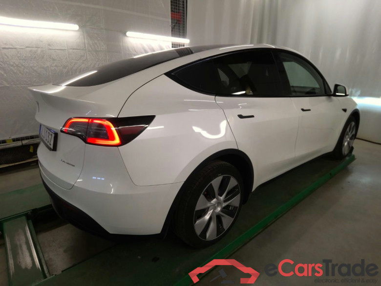 MODEL Y Long Range AWD 5d #3