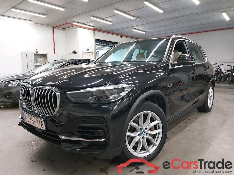 BMW - BMW X5 xDrive45e 320PK With Climatic & Navigation & Canberra Beige Sensatec & Park Sensors Front & Rear  * HYBRID * #1
