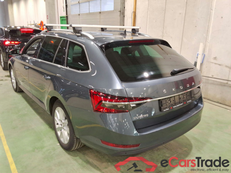 SKODA SUPERB COMBI DIESEL - 2019 1.6 CR TDi Style DSG #2