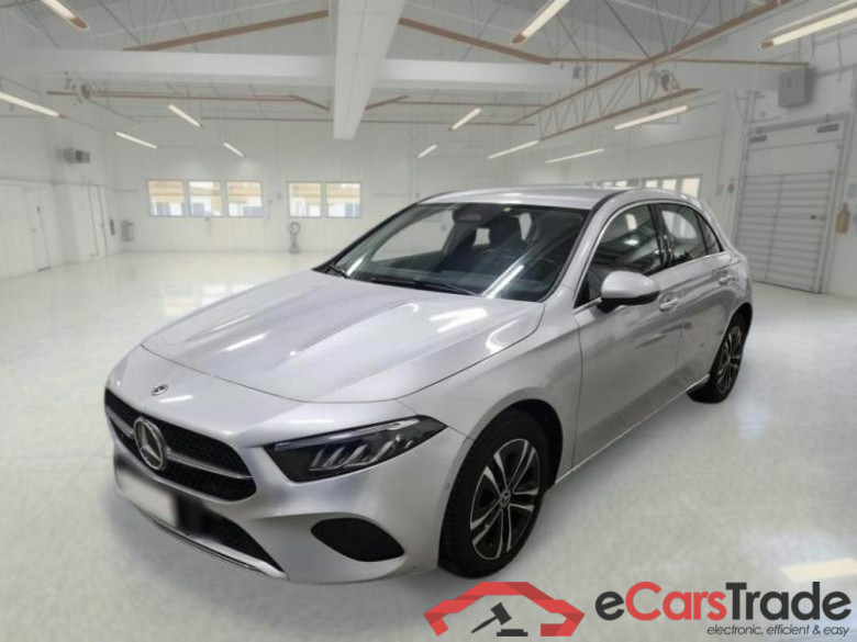 MERCEDES-BENZ CLASSE A / 2022 / 5P / BERLINA A 250 E PLUG-IN AT ADVANCED PROGRESSIVE #1