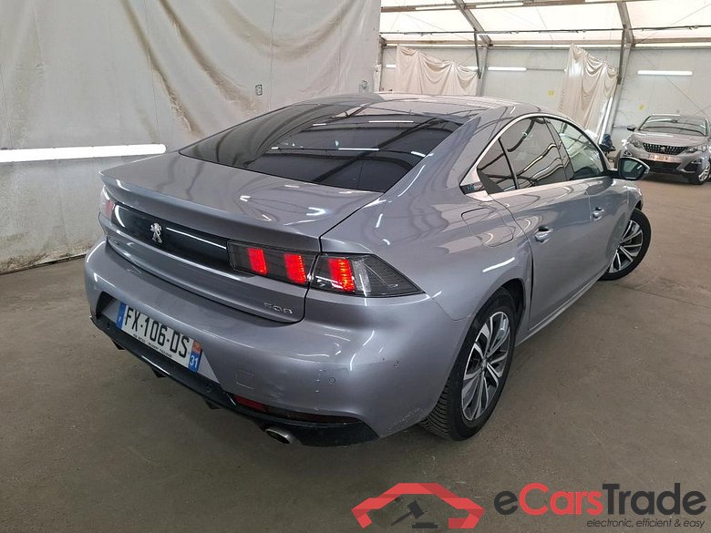 PEUGEOT 508 / 2018 / 5P / Berline HYBRID 225 E-EAT8 Allure Pack #3