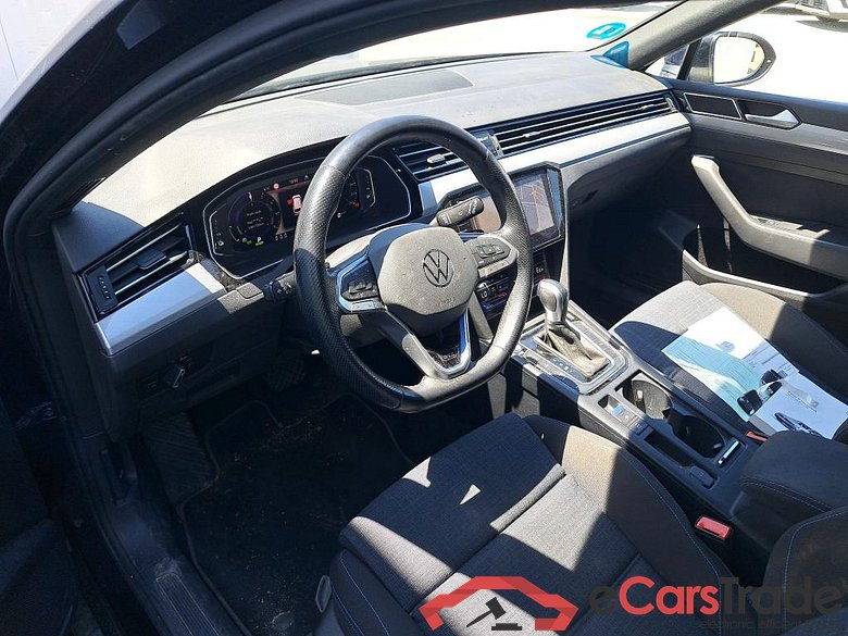 VOLKSWAGEN Passat / 2019 / 5P / familiar Variant GTE 1.4 TSI e-Power 115kW + 85kW #3