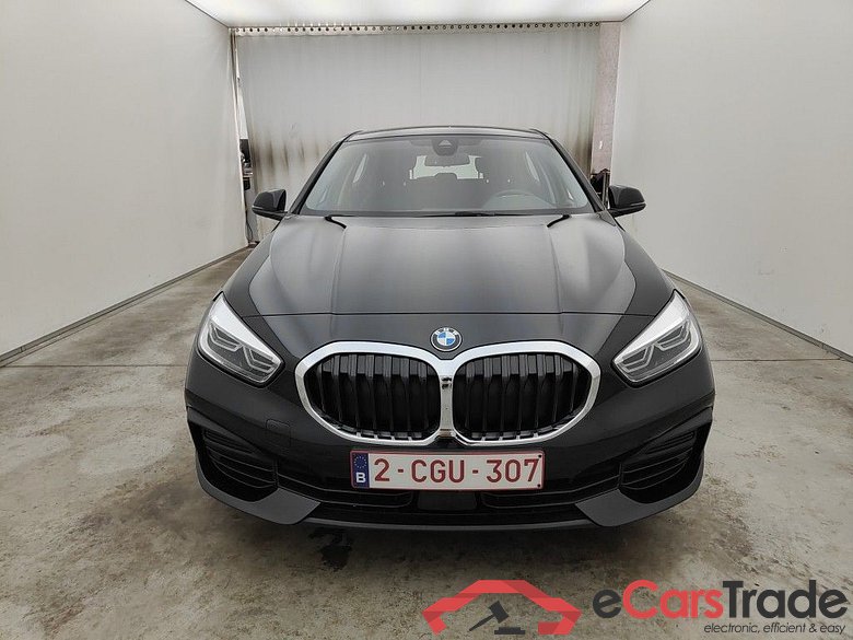 BMW 1 Reeks Hatch 118iA (100 kW) 5d #5