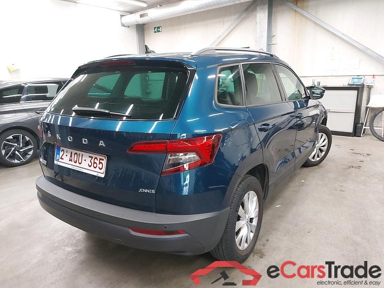 SKODA - SKO KAROQ CRTDI 115PK Clever With Climatic & Navigation & Heated Seats & Side Assist & Canton Sound & Park Sensors Front & Rear #2