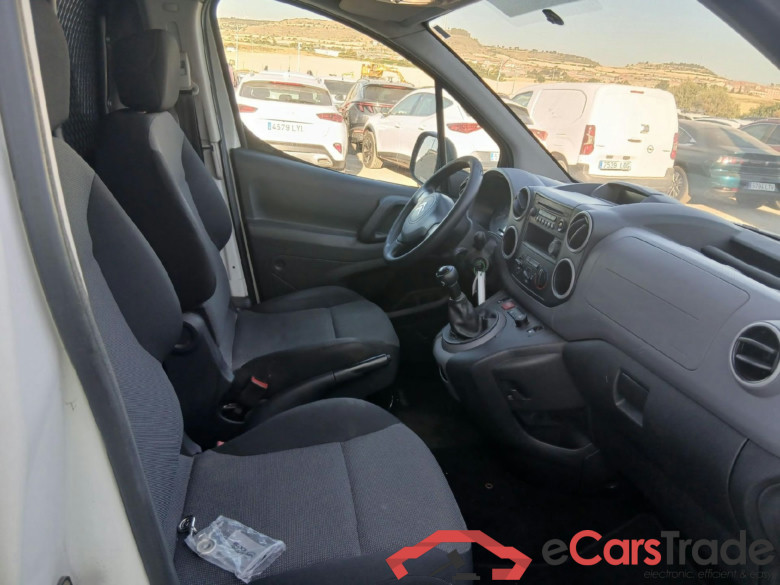 CITROEN Berlingo / 2015 / 3P / furgón derivado de turismo BlueHDi 74KW (100CV) #6
