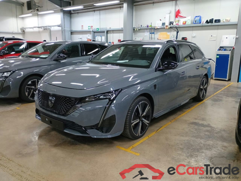 Peugeot 308 1.2 PureTech GT-Line Aut. LED I-Cockpit Focal ACC Navi 1/2 Leather KeylessGo Camera 360 Klima PDC ... #1