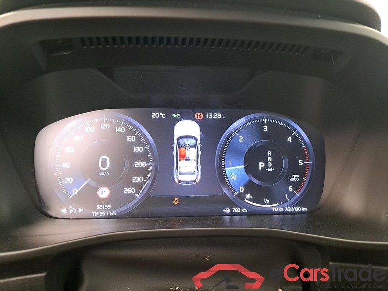 XC40 Momentum 2WD 2.0 D3 150CV BVA8 E6dT #6