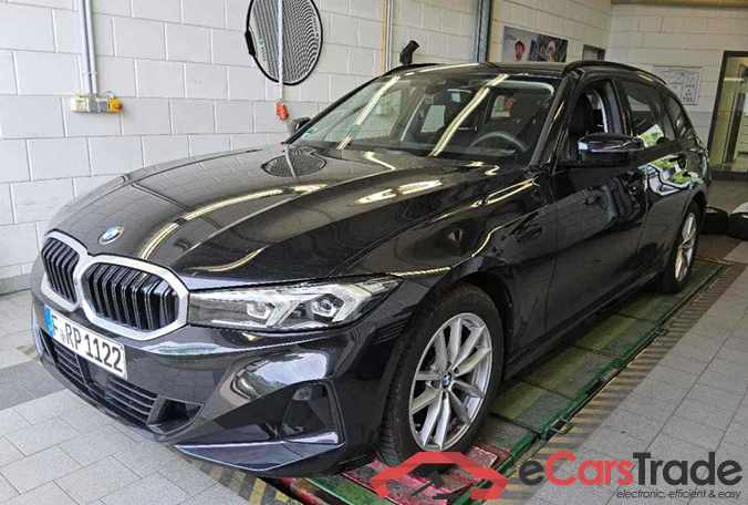 Baureihe 3 Touring 320 d 2.0 140KW AT8 6E