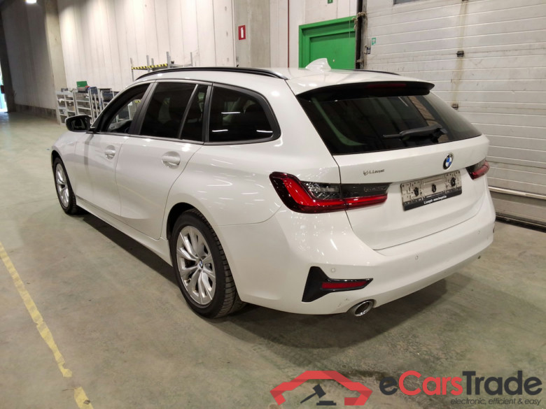BMW 3 SERIES TOURING 2.0 320D (140KW) TOURING #2