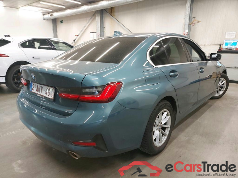 BMW - BMW 3 BERLINE 318iA 156PK Advantage Pack Business With Vernasca Heated Seats & Parking Assistant Plus * PETROL * #2