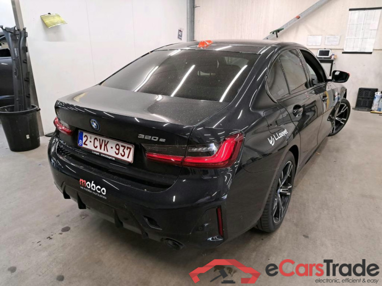BMW - BMW 3 BERLINE 320e 204PK M Sport With Sport Seats & Parking Assistant Pack * HYBRID * #2