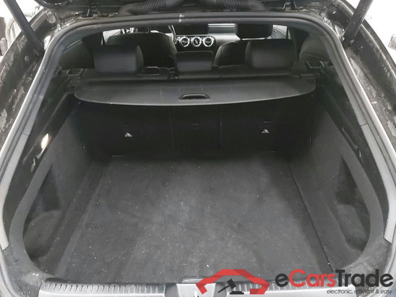 Mercedes CLA 180d SB Aut. LED Widescreen Ambient Sport-Leather Navi KeylessGo Camera Klima PDC ... #6