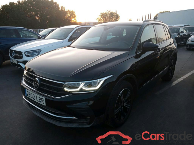 VOLKSWAGEN Tiguan / 2020 / 5P / todoterreno Life 2.0 TDI 110kW (150CV) DSG (AC2) #1