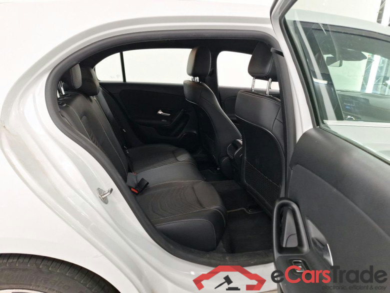 MERCEDES-BENZ A-CLASS 1.3 A 180 BUSINESS LINE DCT #6