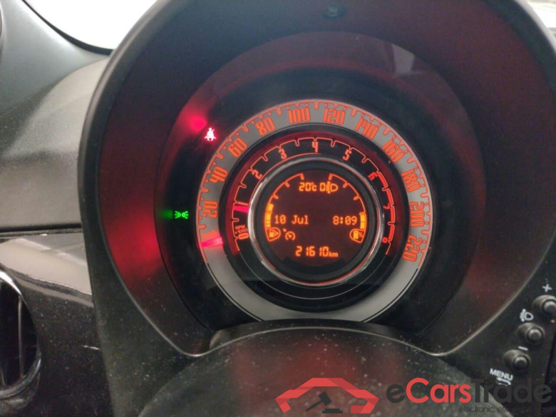 FIAT 500 C 1.0 Hybrid Club #4