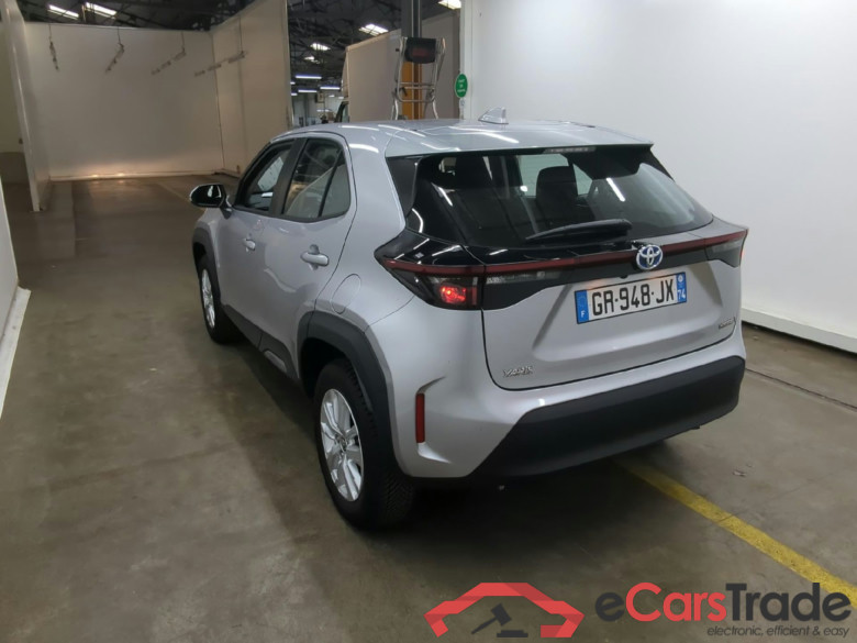 TOYOTA Yaris Cross Hybride / 2021 / 5P / SUV 1.5 HYBRID 116H DYNAMIC BUSINESS BEY AWD #3
