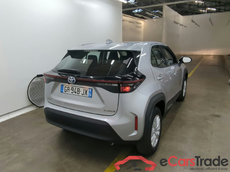 TOYOTA Yaris Cross Hybride / 2021 / 5P / SUV 1.5 HYBRID 116H DYNAMIC BUSINESS BEY AWD #4