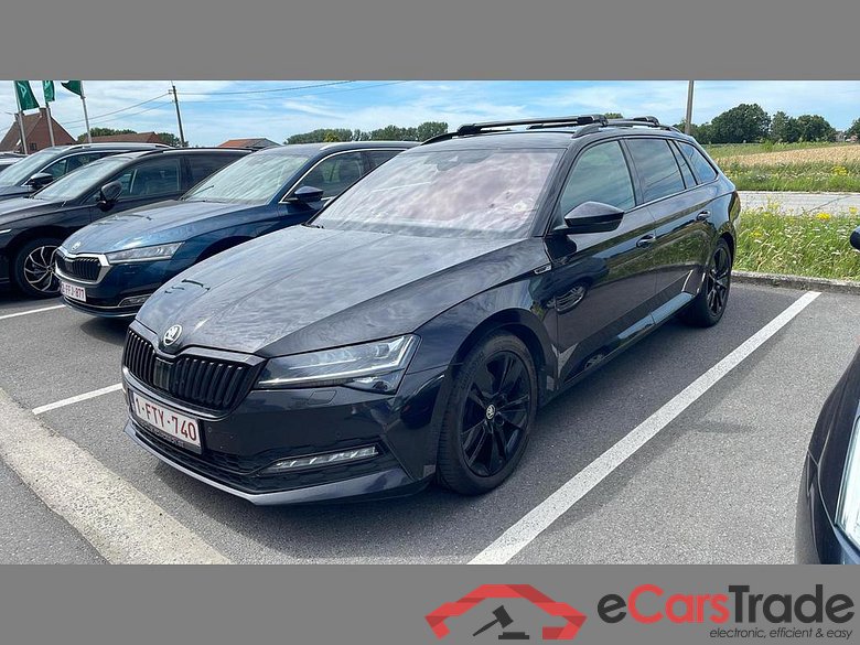 SKODA Superb Combi Dsl Superb Combi 2.0 CR TDi Sportline DSG