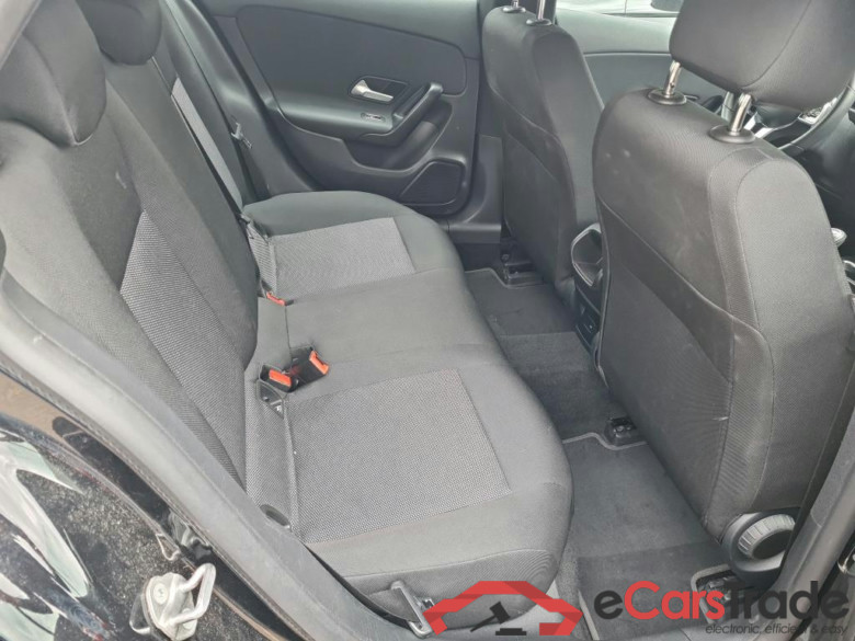 MERCEDES-BENZ CLA SHOOTING BRAKE 1.3 CLA 180 BUSINESS SOLUTION ESSENTIAL #6