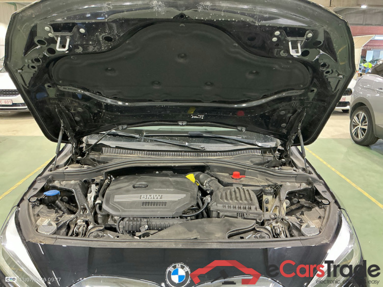 BMW 1 SERIES HATCH 1.5 118IA (100KW) #6