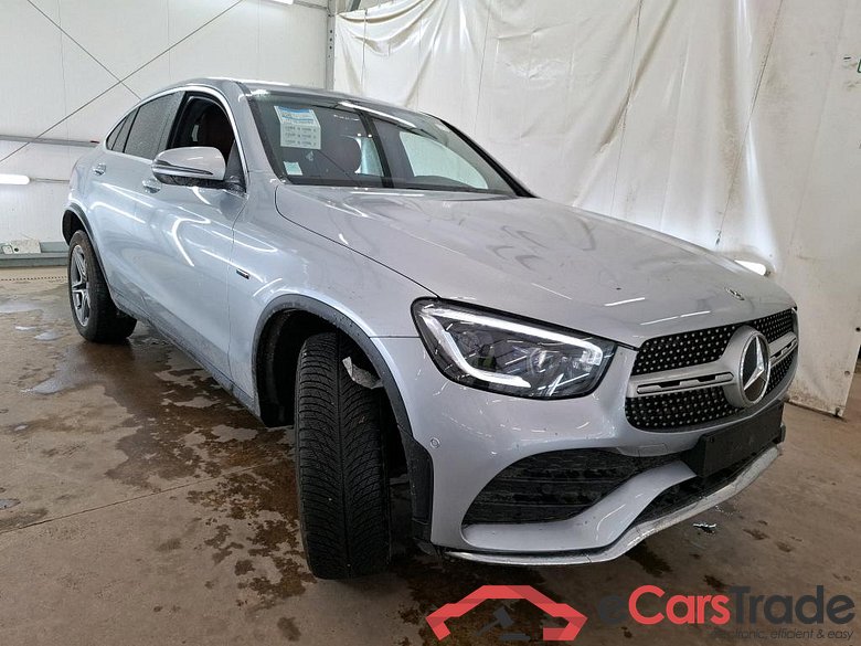 MERCEDES-BENZ GLC Coupe / 2019 / 5P / Coupé GLC 300 e AMG Line 4Matic (Ex 2182) #4